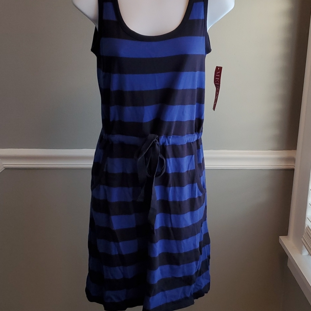 🆕️ Merona dress